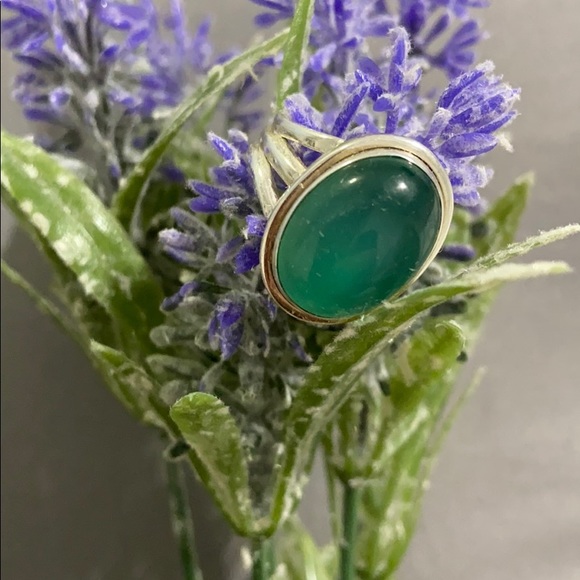 Handmade Vintage 925 Silver & Emerald Gemstone Ring 💍 Kelly Green Gorgeous Sz 8 - Picture 10 of 15